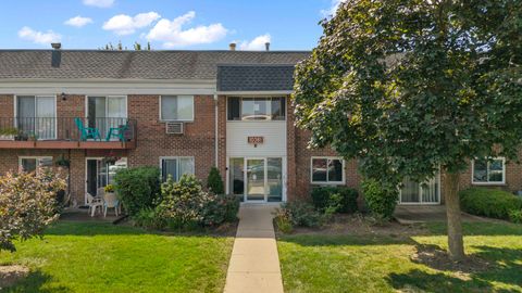 10381 Dearlove Road 2A Glenview IL 60025