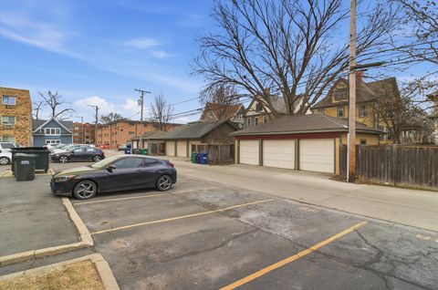 Tiny photo for 420 S HOME Avenue #107N, Oak Park, IL 60302 (MLS # 12585586)