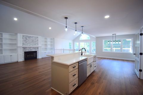 Tiny photo for 12139 E Hutchison Road, Mt Vernon, IL 62864 (MLS # 12616452)