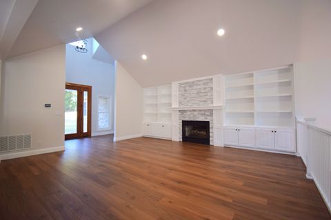 Tiny photo for 12139 E Hutchison Road, Mt Vernon, IL 62864 (MLS # 12616452)