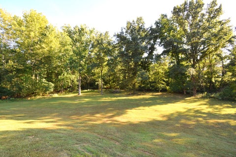 Tiny photo for 12139 E Hutchison Road, Mt Vernon, IL 62864 (MLS # 12616452)