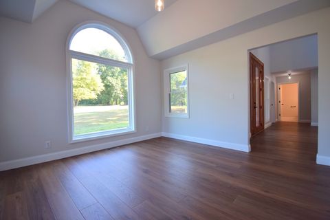 Tiny photo for 12139 E Hutchison Road, Mt Vernon, IL 62864 (MLS # 12616452)