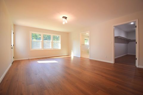 Tiny photo for 12139 E Hutchison Road, Mt Vernon, IL 62864 (MLS # 12616452)