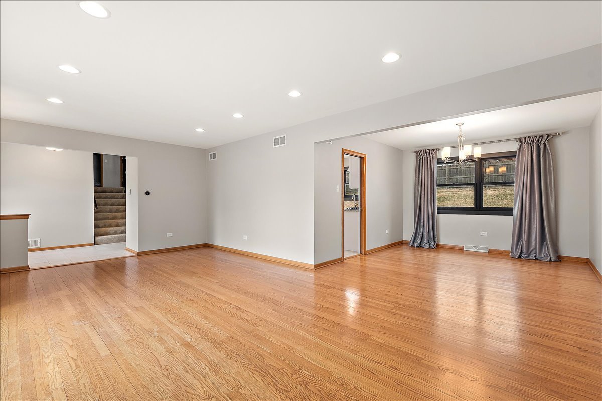 7440 W Manitoba Drive