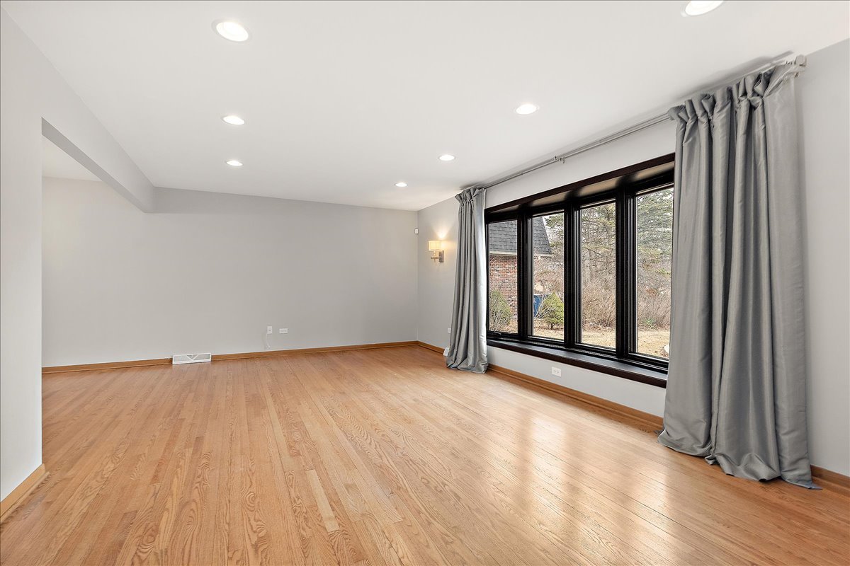 7440 W Manitoba Drive