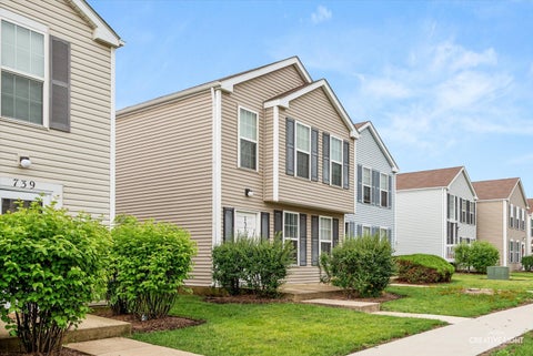 Tiny photo for 737 Serendipity Drive #737, Aurora, IL 60504 (MLS # 12650311)