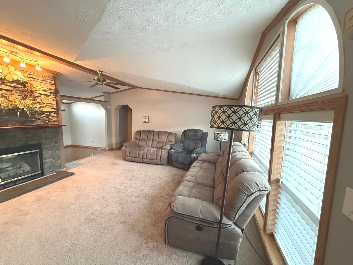 416 Hyacinth Lane