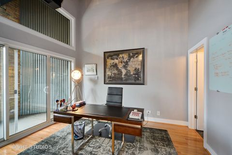 Tiny photo for 1000 W WASHINGTON Boulevard #517, Chicago, IL 60607 (MLS # 12475160)