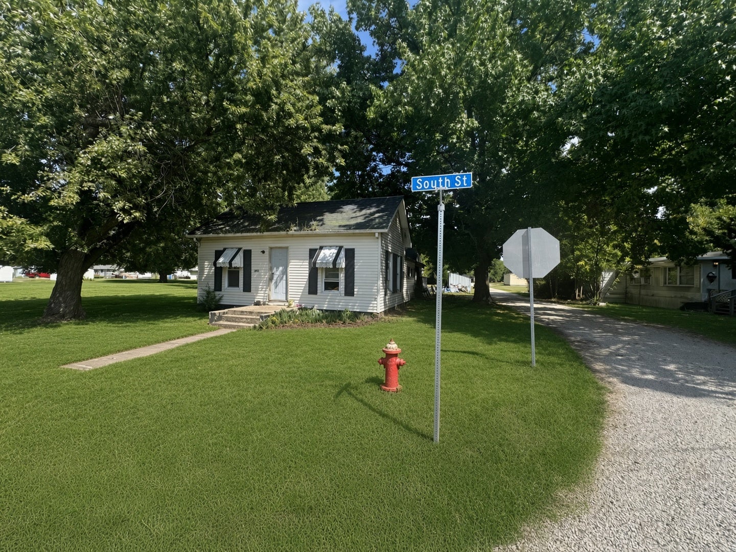 207 SOUTH Street