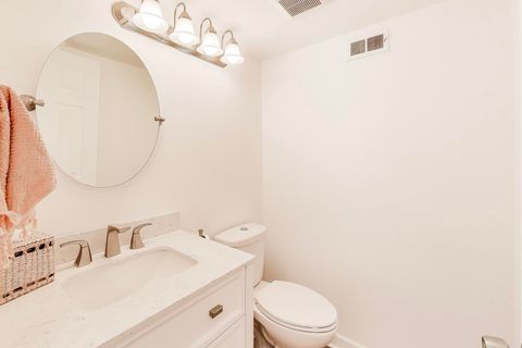 Tiny photo for 83c Thornhill Lane #c, Lake Barrington, IL 60010 (MLS # 12577542)