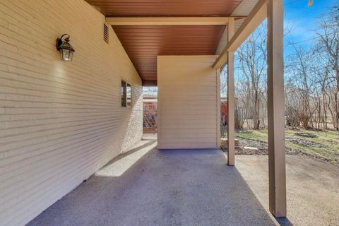 Tiny photo for 1000 Dell Road, Northbrook, IL 60062 (MLS # 12546600)