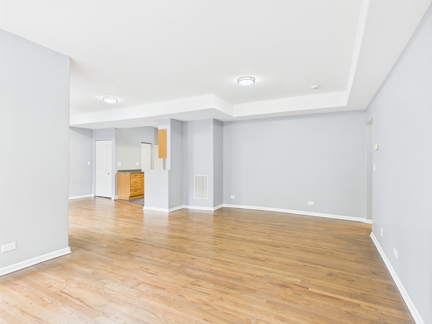 1729 E 67th Street 2E