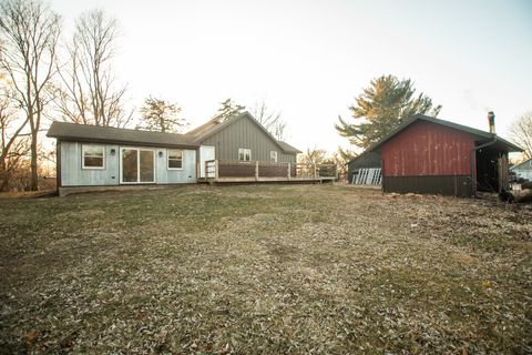 A home in Dixon