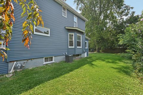 Tiny photo for 325 4th Street, Waukegan, IL 60085 (MLS # 12480132)