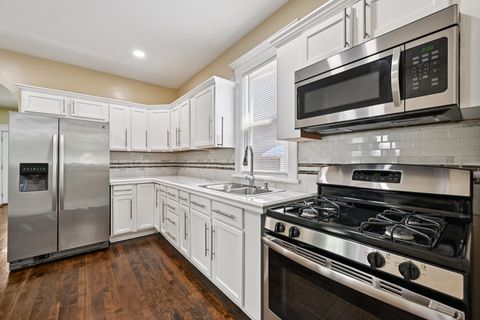 Tiny photo for 325 4th Street, Waukegan, IL 60085 (MLS # 12480132)