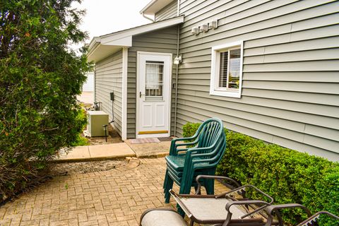 Tiny photo for 17429 W Chestnut Lane, Gurnee, IL 60031 (MLS # 12426400)