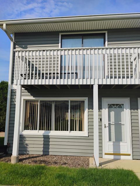 Tiny photo for 17429 W Chestnut Lane, Gurnee, IL 60031 (MLS # 12426400)