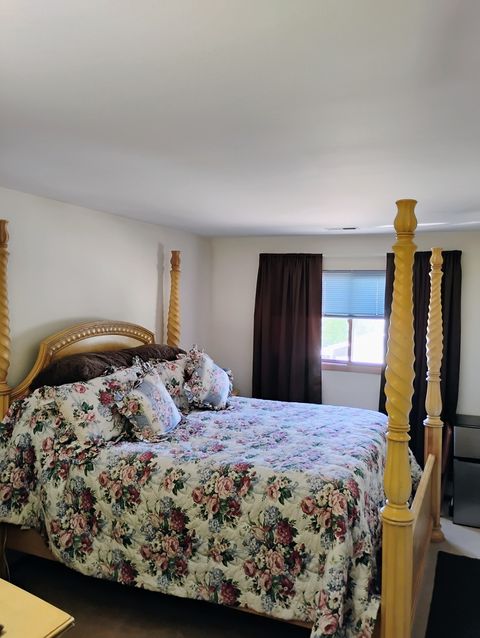 Tiny photo for 17429 W Chestnut Lane, Gurnee, IL 60031 (MLS # 12426400)
