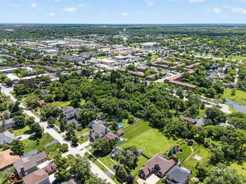 Tiny photo for 115 60TH Street, Downers Grove, IL 60516 (MLS # 12688036)