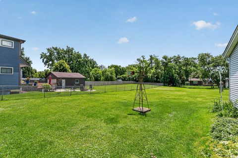 Tiny photo for 115 60TH Street, Downers Grove, IL 60516 (MLS # 12688036)