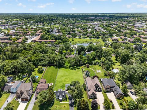 Tiny photo for 115 60TH Street, Downers Grove, IL 60516 (MLS # 12688036)