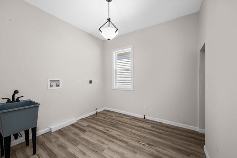 Tiny photo for 2010 3y Avenue, East Moline, IL 61244 (MLS # 12666011)