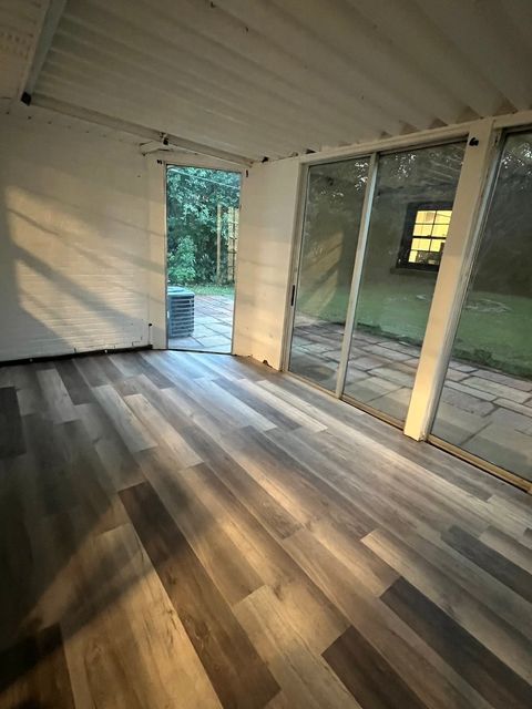 Tiny photo for 16W318 95th Place, Burr Ridge, IL 60527 (MLS # 12471419)