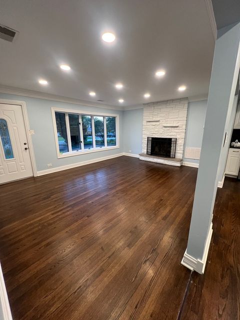 Tiny photo for 16W318 95th Place, Burr Ridge, IL 60527 (MLS # 12471419)