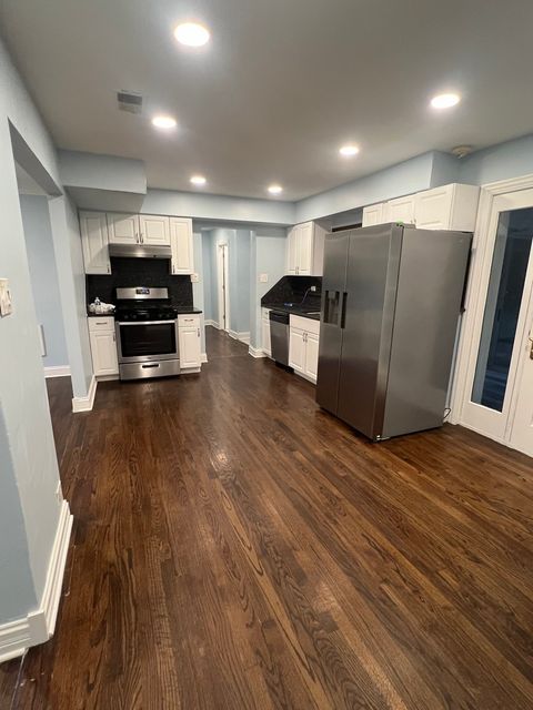 Tiny photo for 16W318 95th Place, Burr Ridge, IL 60527 (MLS # 12471419)