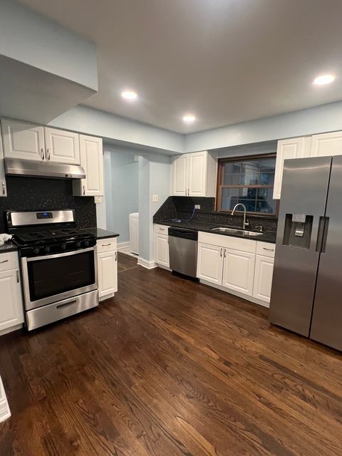 Tiny photo for 16W318 95th Place, Burr Ridge, IL 60527 (MLS # 12471419)