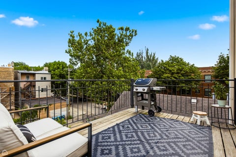 Tiny photo for 1403 N Rockwell Street #3, Chicago, IL 60622 (MLS # 12693409)