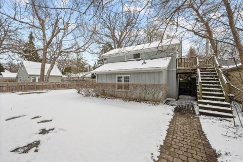 Tiny photo for 719 Washington Avenue, Wilmette, IL 60091 (MLS # 12591169)