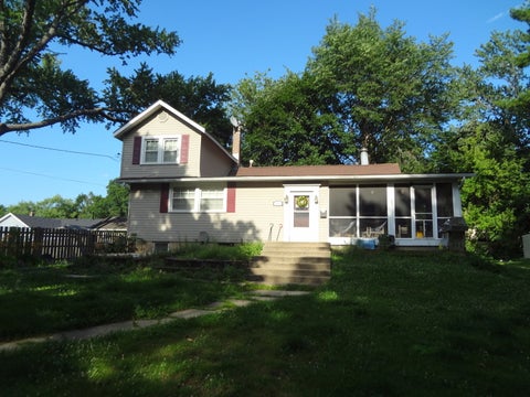 Tiny photo for 111 Millard Avenue, Fox River Grove, IL 60021 (MLS # 12699715)