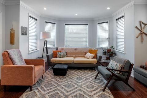 Tiny photo for 9604 S Hamilton Avenue, Chicago, IL 60643 (MLS # 12547523)