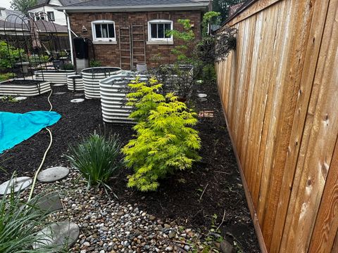 Tiny photo for 9604 S Hamilton Avenue, Chicago, IL 60643 (MLS # 12547523)