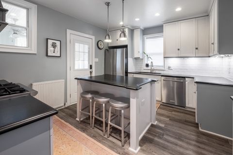 Tiny photo for 9604 S Hamilton Avenue, Chicago, IL 60643 (MLS # 12547523)