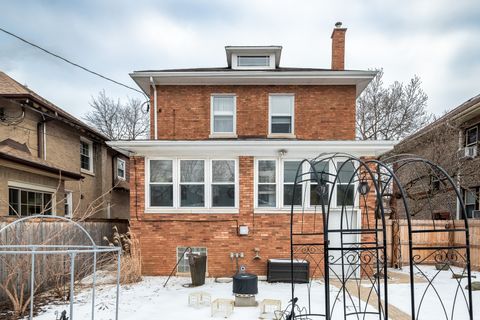Tiny photo for 9604 S Hamilton Avenue, Chicago, IL 60643 (MLS # 12547523)