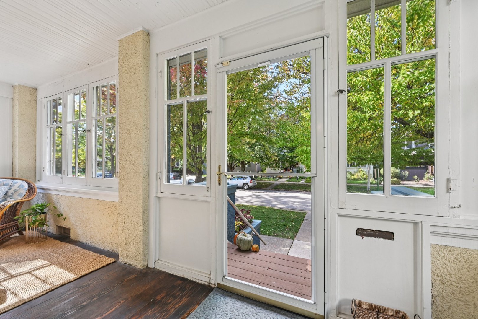 612 S Lombard Avenue