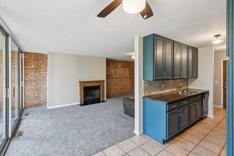 Tiny photo for 5900 Oakwood Drive #1K, Lisle, IL 60532 (MLS # 12516203)