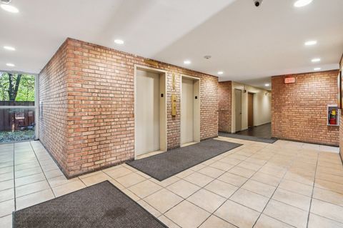 Tiny photo for 5900 Oakwood Drive #1K, Lisle, IL 60532 (MLS # 12516203)