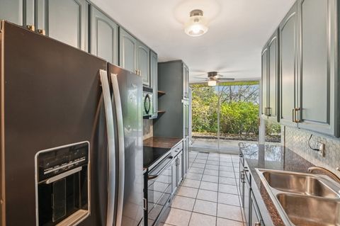 Tiny photo for 5900 Oakwood Drive #1K, Lisle, IL 60532 (MLS # 12516203)