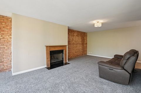 Tiny photo for 5900 Oakwood Drive #1K, Lisle, IL 60532 (MLS # 12516203)