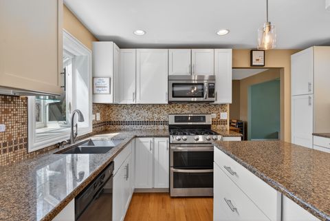 Tiny photo for 647 W Kimball Avenue, Palatine, IL 60067 (MLS # 12625838)
