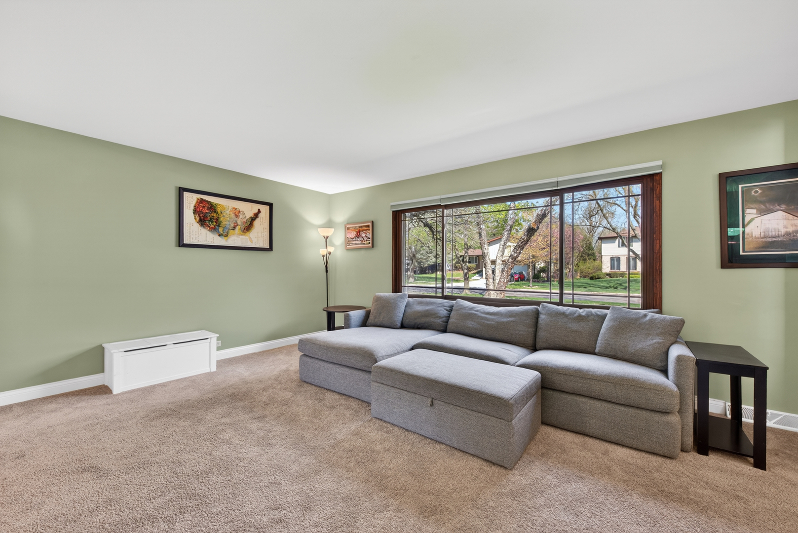 647 W Kimball Avenue