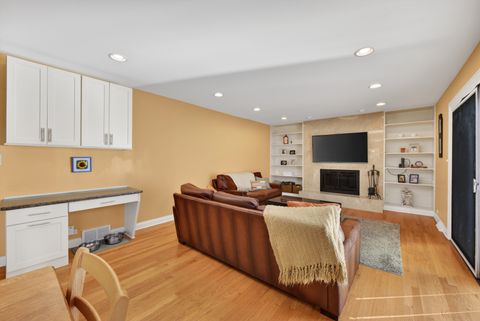 Tiny photo for 647 W Kimball Avenue, Palatine, IL 60067 (MLS # 12625838)