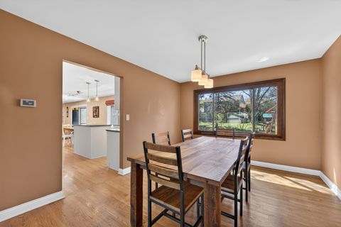 Tiny photo for 647 W Kimball Avenue, Palatine, IL 60067 (MLS # 12625838)