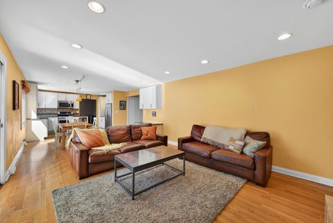 Tiny photo for 647 W Kimball Avenue, Palatine, IL 60067 (MLS # 12625838)