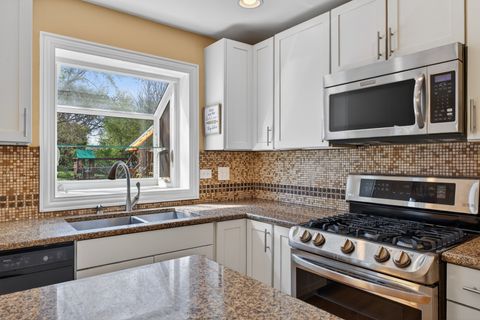 Tiny photo for 647 W Kimball Avenue, Palatine, IL 60067 (MLS # 12625838)
