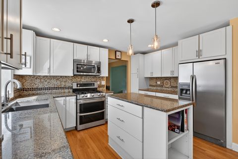 Tiny photo for 647 W Kimball Avenue, Palatine, IL 60067 (MLS # 12625838)