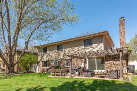 Tiny photo for 647 W Kimball Avenue, Palatine, IL 60067 (MLS # 12625838)